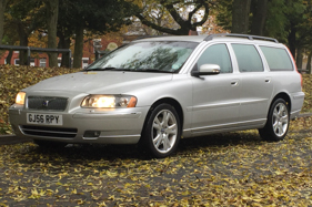Volvo V70 2.4 D5 SE 5dr