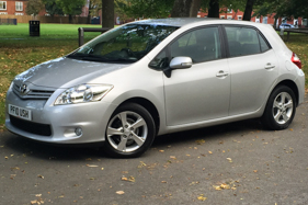  Toyota Auris 1.6 V-Matic TR 5dr 